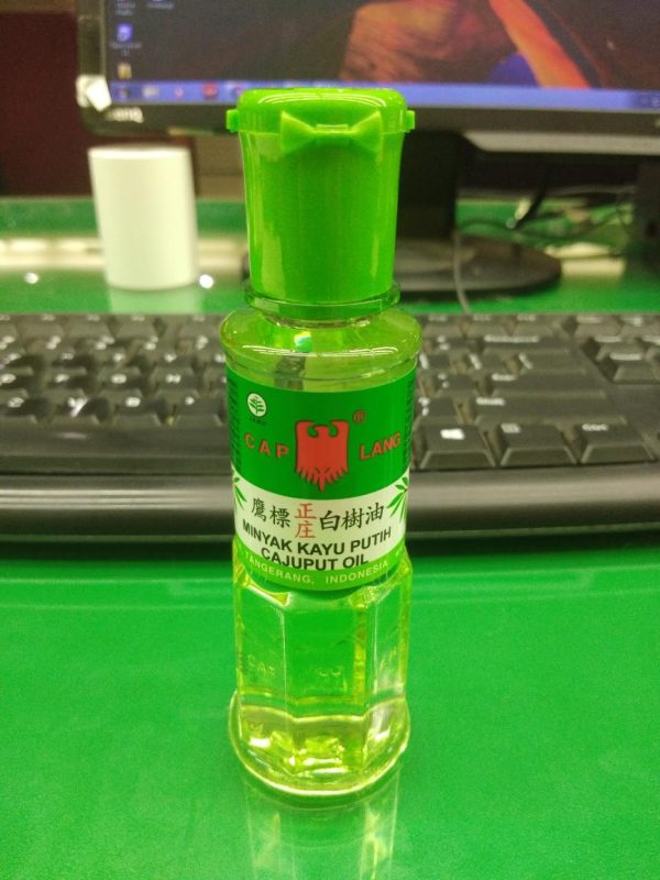 MINYAK KAYU PUTIH CAP LANG ISI 60 ML